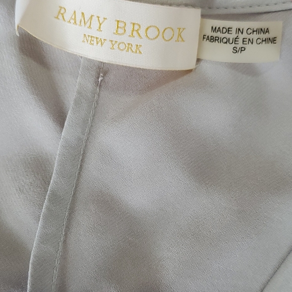 Silk blouse - Picture 3 of 4